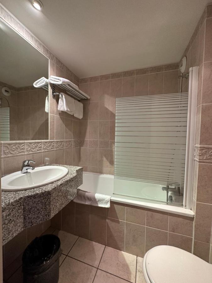 Bonnat Hotel Domaine De L'Orangerie מראה חיצוני תמונה