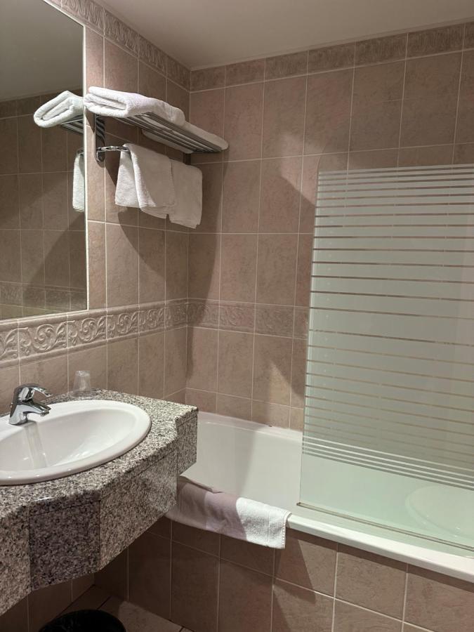 Bonnat Hotel Domaine De L'Orangerie מראה חיצוני תמונה